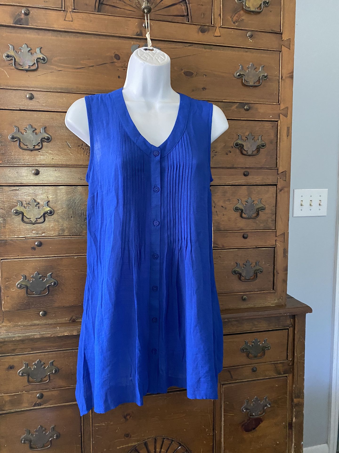 Woman’s Tunic Top New With Tags Size SP By FYLO London