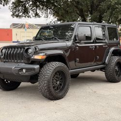 🚗JEEP WRANGLER UNLIMITED 