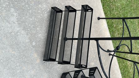 Metal spice racks