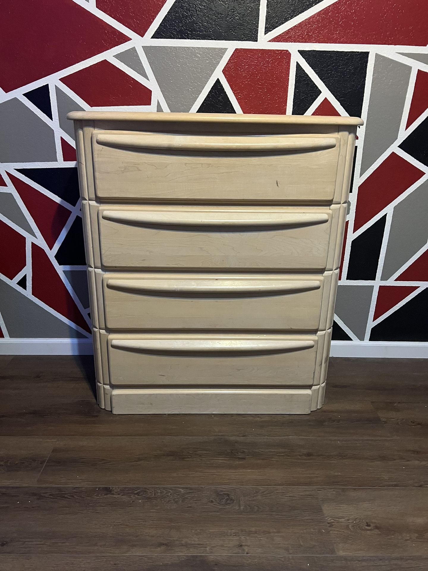 Dresser For Kids Or Nursery 