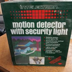Motion Detector with Security Light by Intelectron