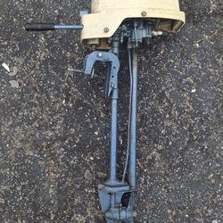 VINTAGE MIGHTY MITE OUTBOARD BOAT MOTOR