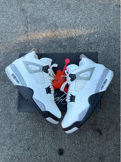Air Jordan 4 Retro