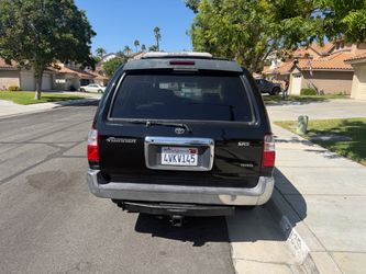 2002 Toyota 4Runner SR5