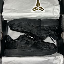 Air Force 1 Low  “Mamba”