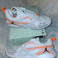 Air Jordan Heir Series Men Size 10.5 White/Black-Total Orange IO0409 108 No Lid