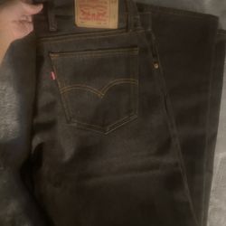 Levi's 501 black denim jeans #Levis501