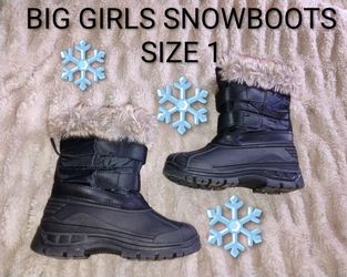 FIRM IN MERCED ‼️ GIRLS SNOWBOOTS SIZE  1 ❄️