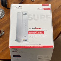 Arris Surfboard