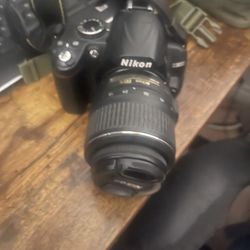 Nikon D3000