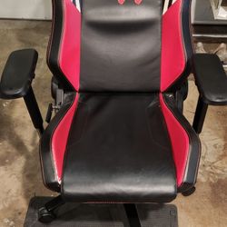 Secreatlab Gaming Chair