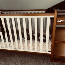Crib Bed/ Changing Table 