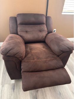 Electric recliner