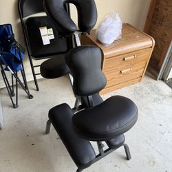 Gently Used Professional Mobile Massage Chair – Great for Therapists On-the-Go!