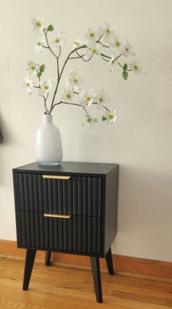 Black Night Stand (YAUKOMEL)