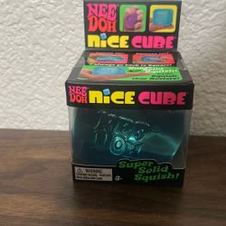 Nee DOH nice Cube