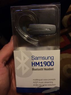 Samsung Bluetooth headset model HM1900