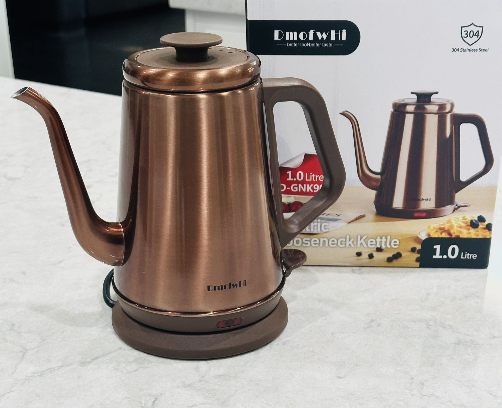 LIKE NEW (only used a couple times) 1000W Gooseneck Electric Tea Kettle [1 Liter]100% Stainless Steel BPA Free w/Auto Shut-Off Protection