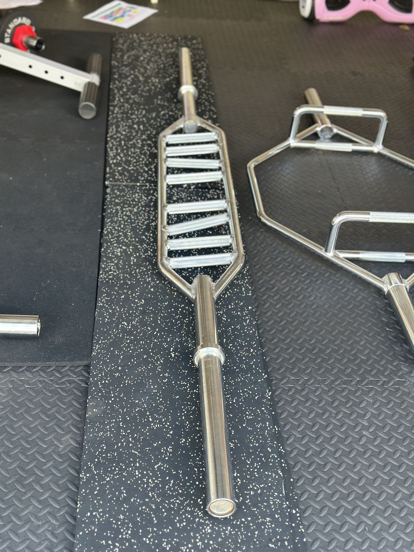 Swiss Multigrip Barbell