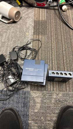 NetGear FS105 Switch