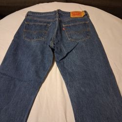Levi 501 Jeans (35 W 36 L)