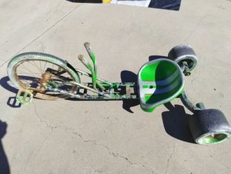 DRIFT BIKE" GREEN MACHINE " WITH CUSTOM Paint JOB