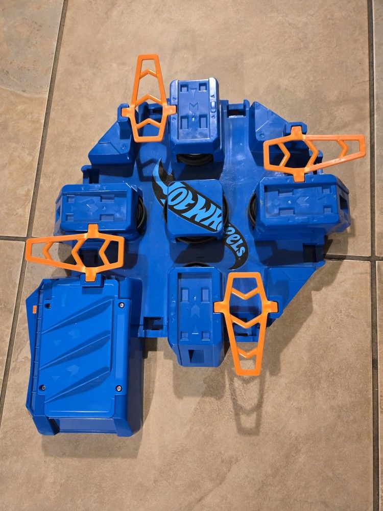 Hot Wheels Criss Cross Crash