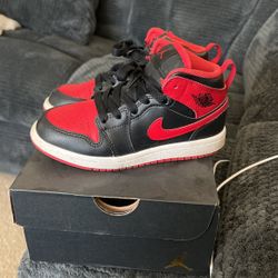 Jordan 1 Red And Blk 12c