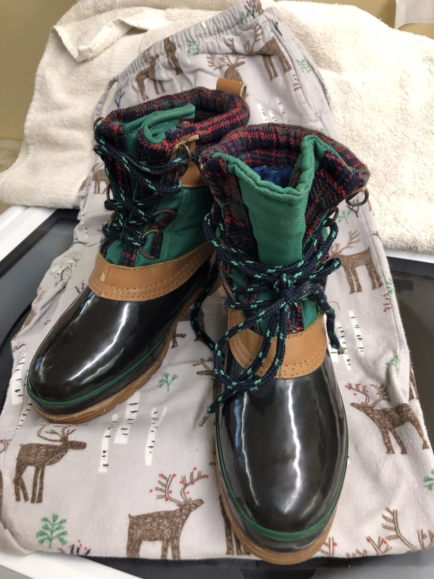 Insulated Duck Boots