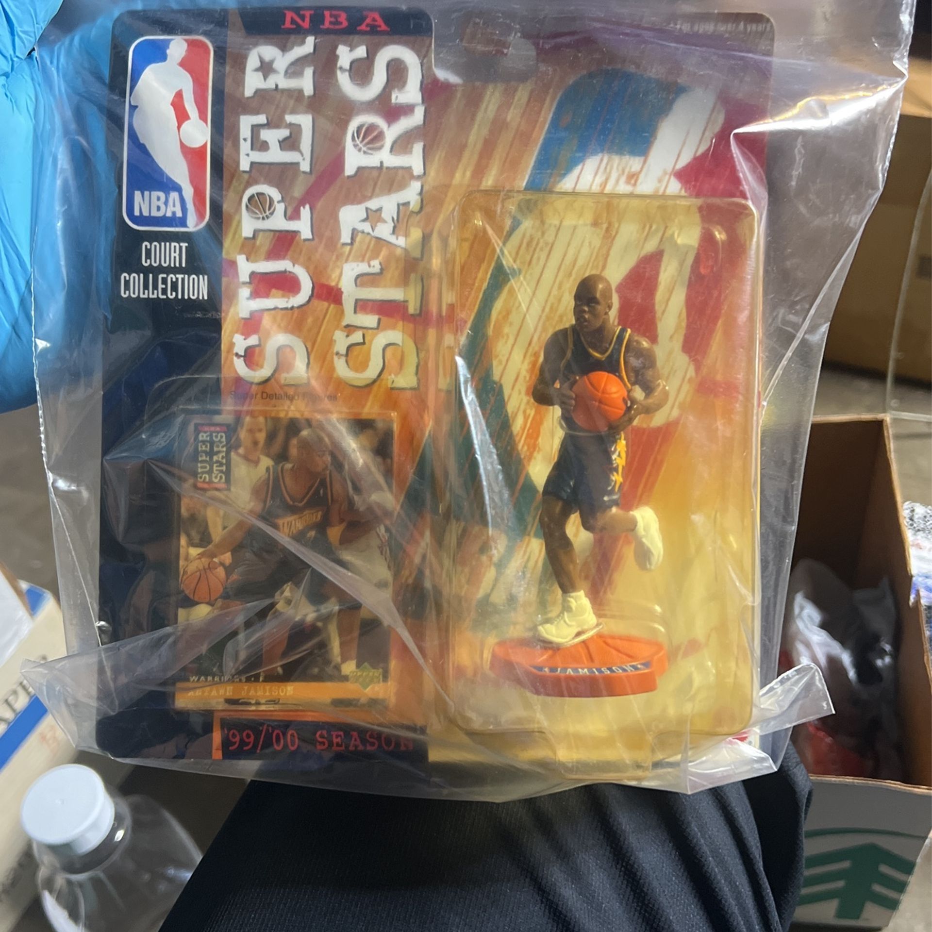 ANTAWN JAMISON NBA SUPER STARS 1999 NBA Court Collection Figure NIB.