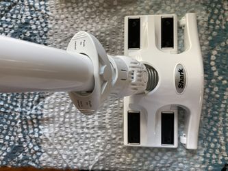 Shark Dust Away attachment and cleaning cloths