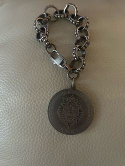 Silver Chain Bracelet with Lion Coin Pendant