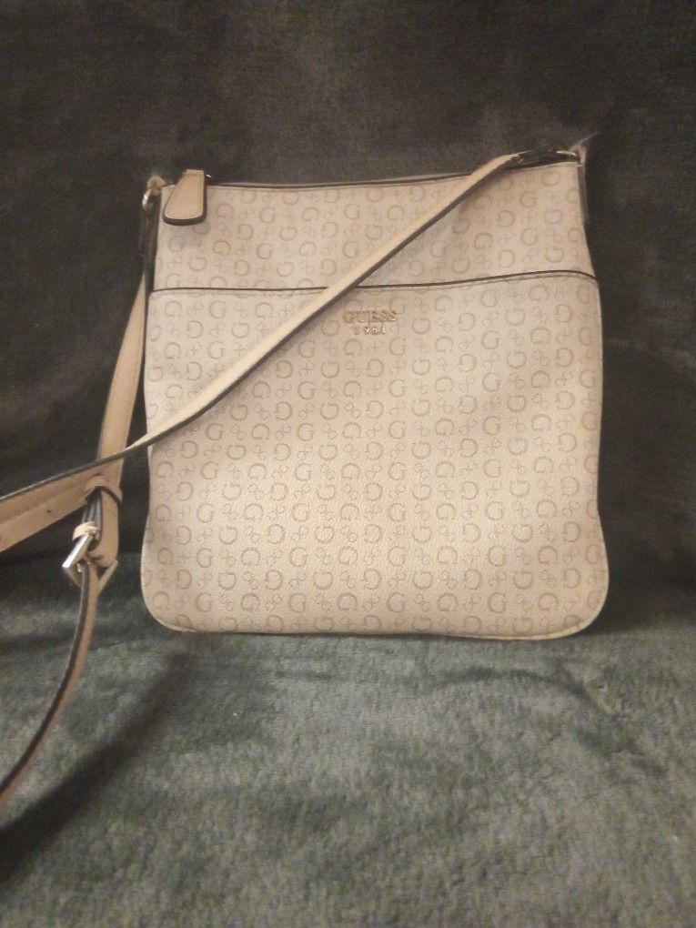 Guess Cross Body Messenger Bag