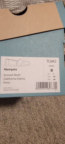 Toms size 9 womans