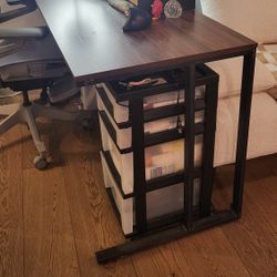 Free Desk