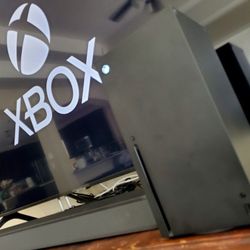 Xbox Series X 1TB w/ Wolverine V2