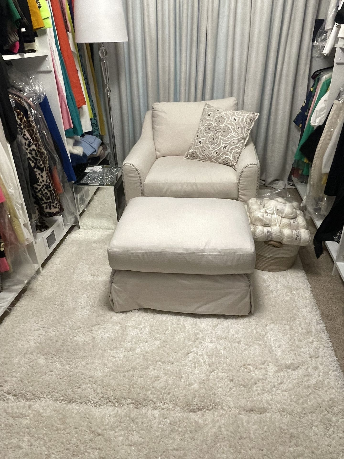 VERY LOW PRICE! Comfy Arm Chair w/ Ottoman - Cream. Rarely used, no damage. $842 if ne