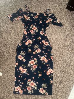 Floral blue midi dress with off shoulder medium graduation