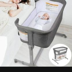 Dream On Me Flora Bassinet For Baby REGULAR $200 