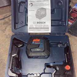 Bosch 100 ft. Green Combination Laser Level Self Leveling with VisiMax Technology