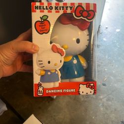 Hello Kitty Dancing Figure
