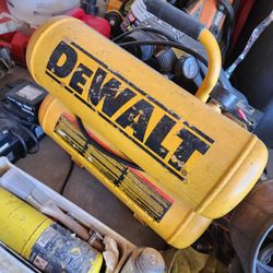 Dewalt Compressor