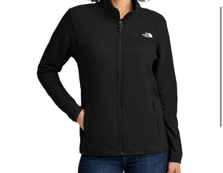 Women’s North Face Fleece Jacket Small