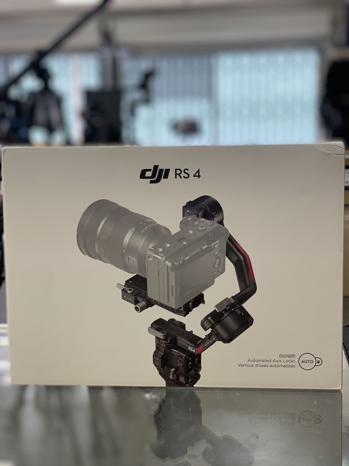 Dji RS 4 Gimbal Stabilizer