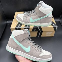 Size 8.5 - Nike SB Dunk High Pro Soft Grey Mint Green 2013