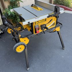 Table Saw 10" Portable Dewalt With Rolling Stand 