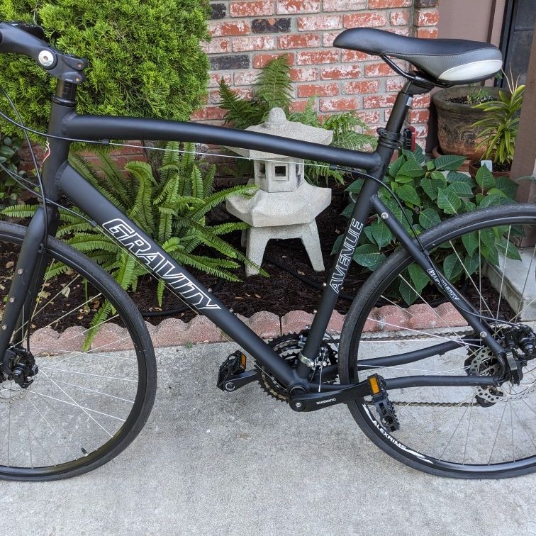 Gravity avenue bicycle hotsell