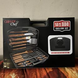 18 Pc BBQ Grilling Set