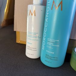 SET Moroccanoil Shampoo And Hydrating Conditioner