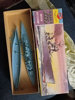 Pyro Table Top Navy British Battleship Plastic Model